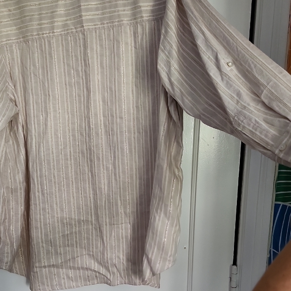 Jones New York 100% Linen Striped Long Sleeved Button Down Top - Picture 9 of 10
